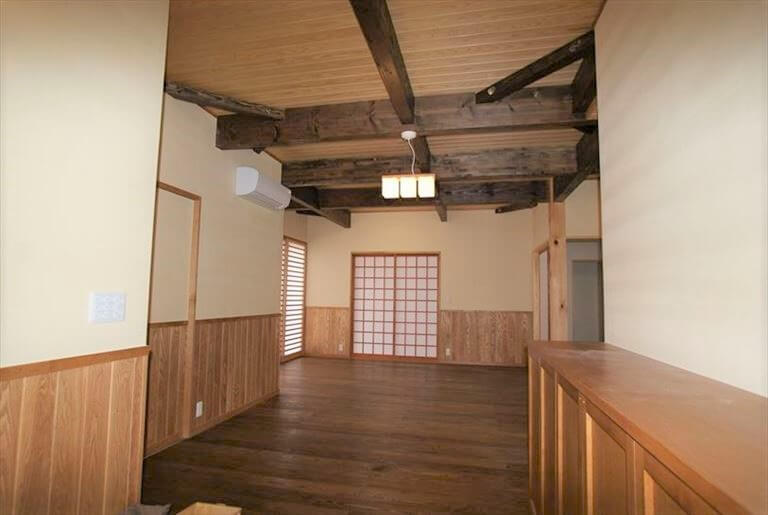 天竜杉の薫る家